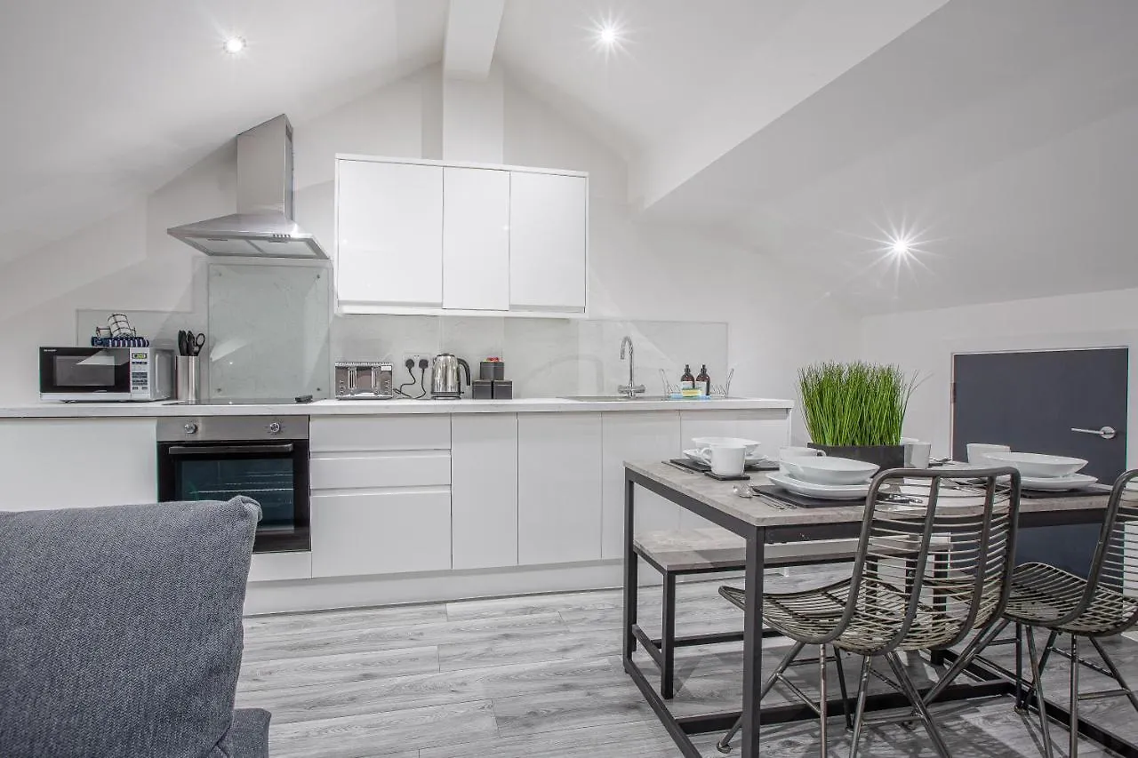 Charles Alexander Short Stay - The Gateway Blackpool Apartment