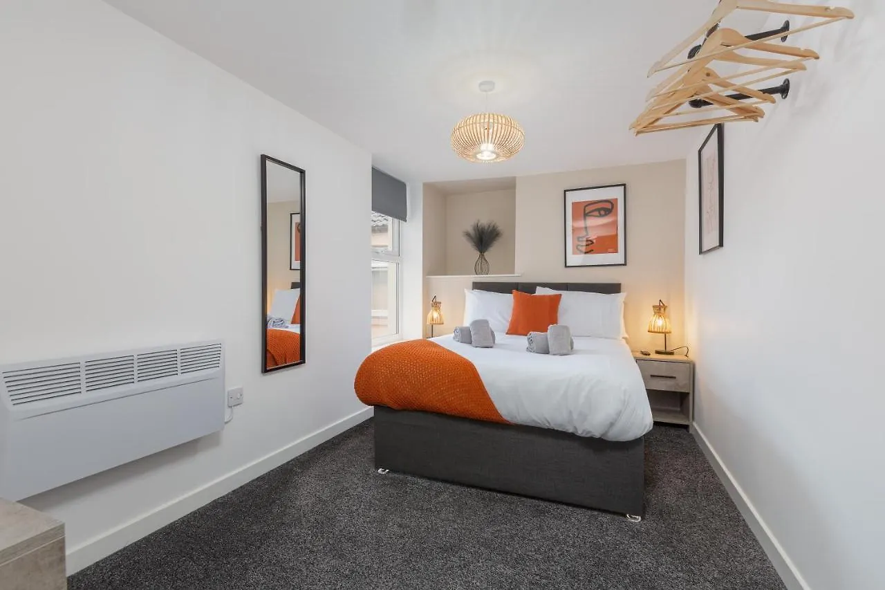 Apartment Charles Alexander Short Stay - The Gateway Blackpool United Kingdom